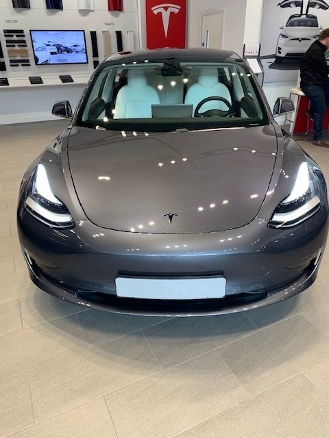 Tesla Model 3 Long Range